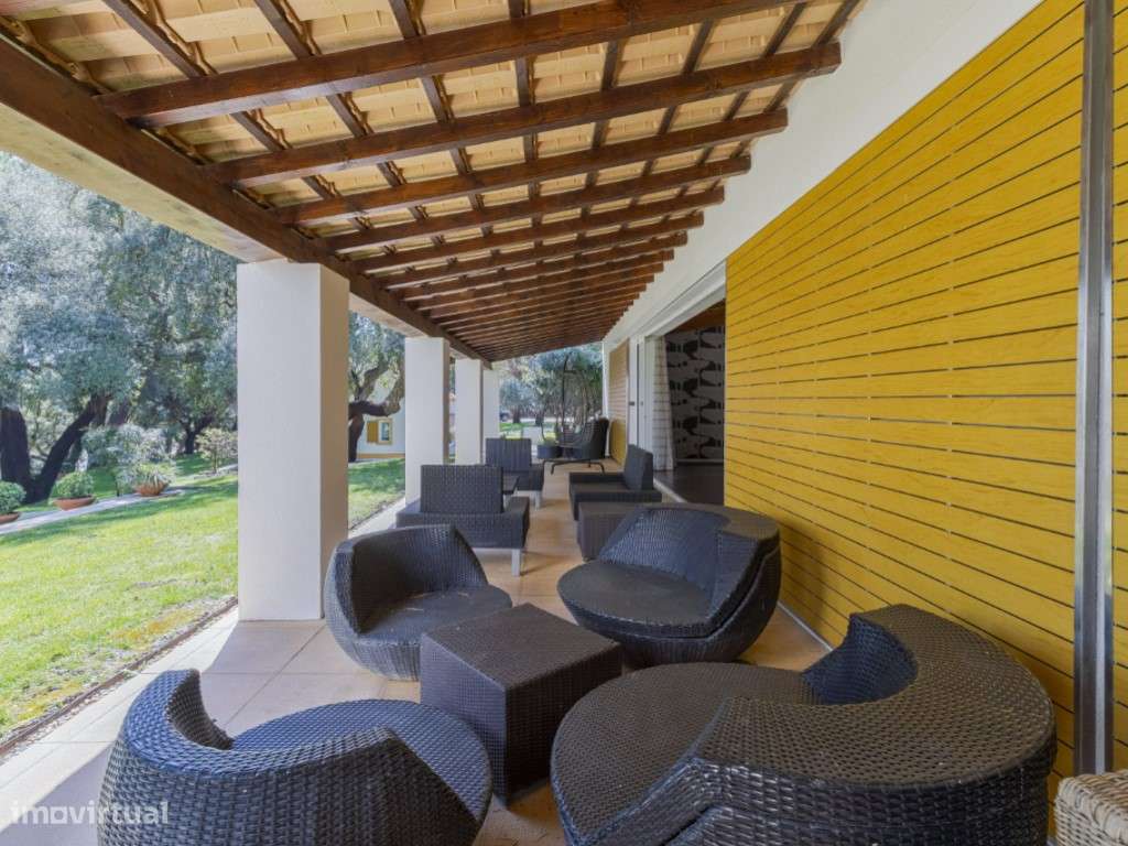 Refúgio Contemporâneo entre Vinhas na Comporta-30