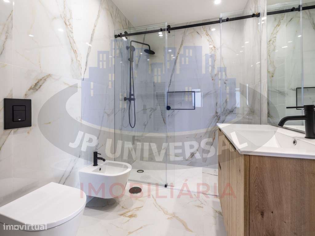 Vende-se Moradia T3 Exclusiva , Garagem, Jardim e Acabamentos de Luxo-32