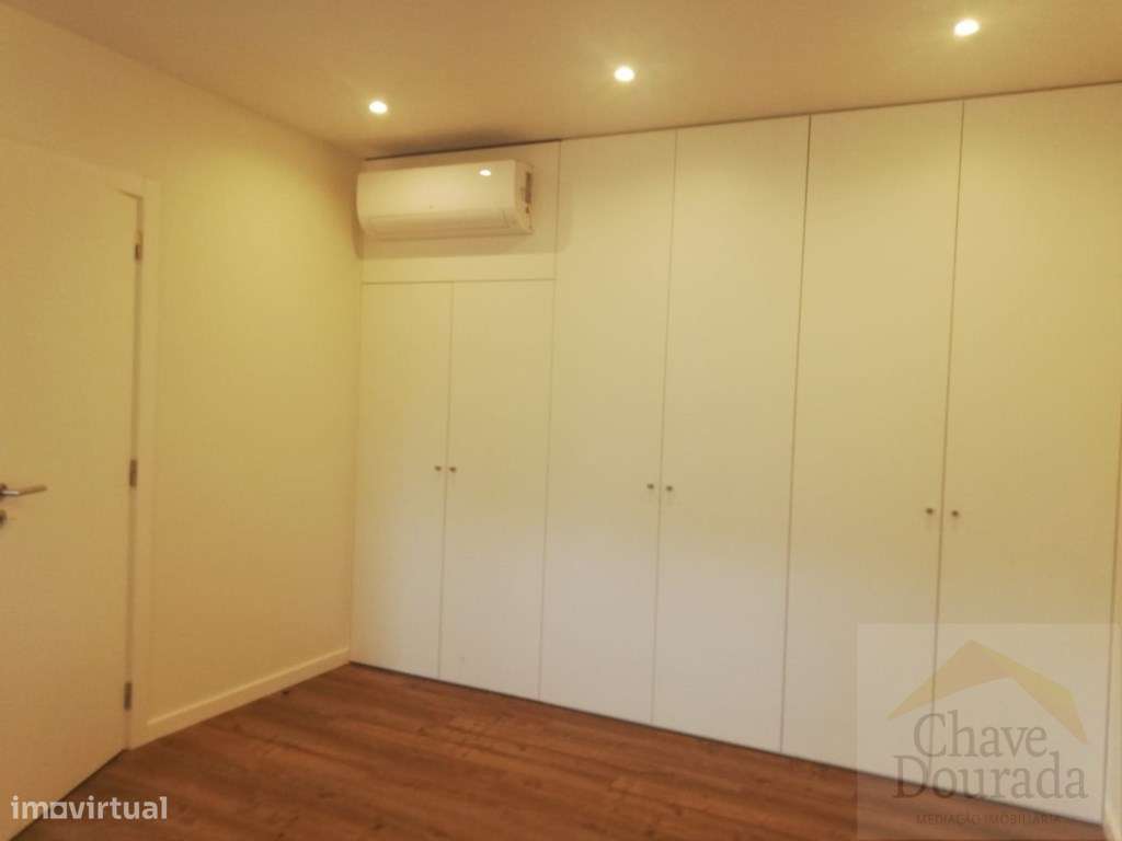 T2 com varanda e arrumo - Santa Clara - Grande imagem: 4/19