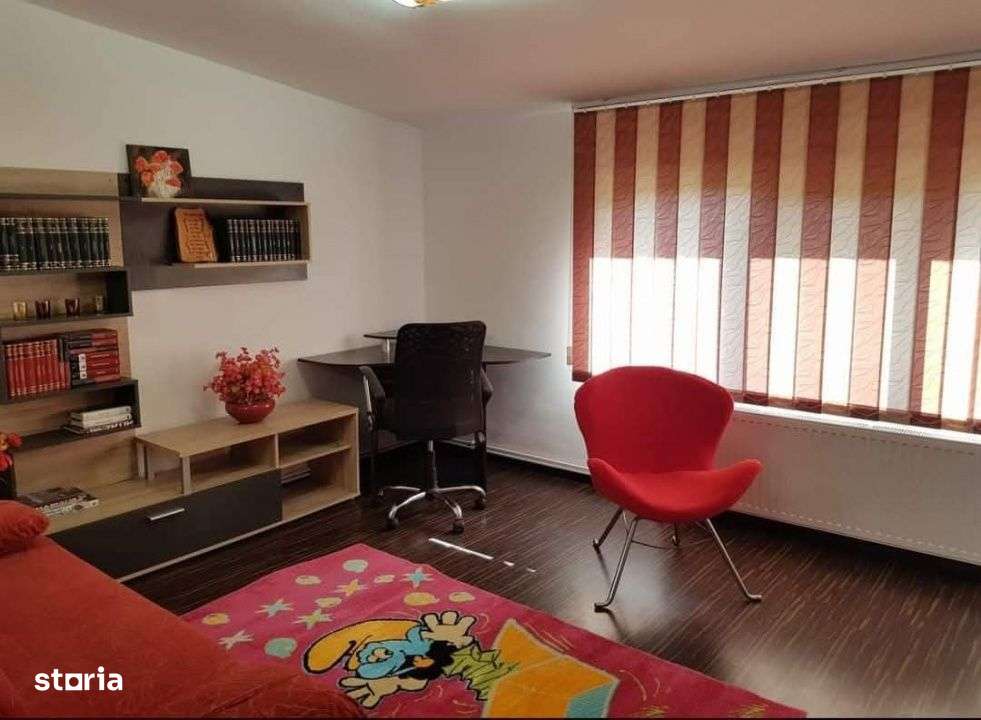 CASA PARTER SI ETAJ, MOBILATA SI UTILATA, REDIU, CASA BLANCA - Imagine principală: 5/15