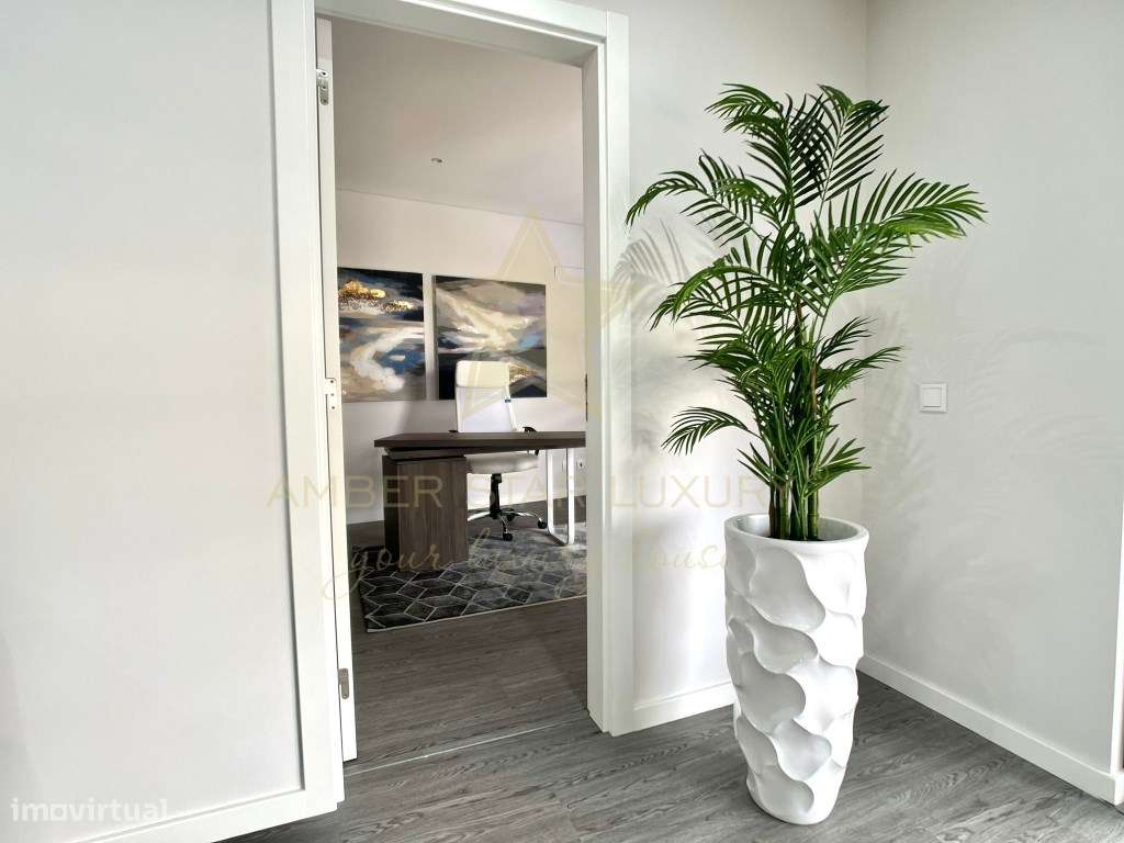 Apartamento T3 com Varandas e Vista Deslumbrante sobre a Ria Formosa - Grande imagem: 4/23