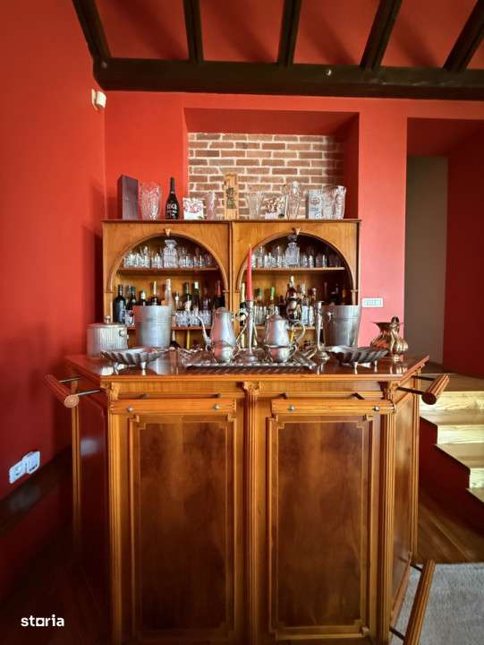 Red Chamber, 3 garaje, 500 mp utili,  2.000 mp teren, COMISION 0% -  C - Imagine principală: 4/19