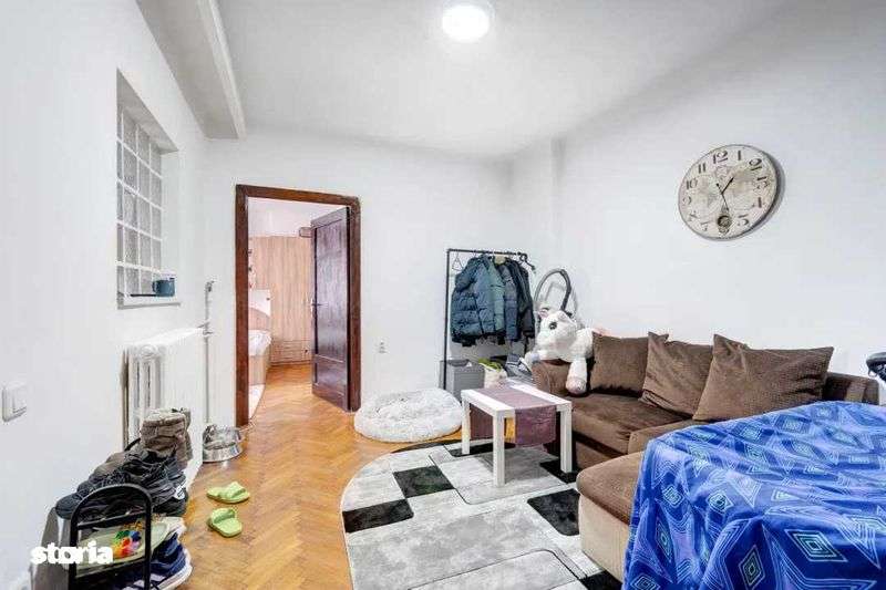 Apartament cu 3 camere la casa, zona Stefan cel Mare, Viitor, Eminescu - Imagine principală: 4/8