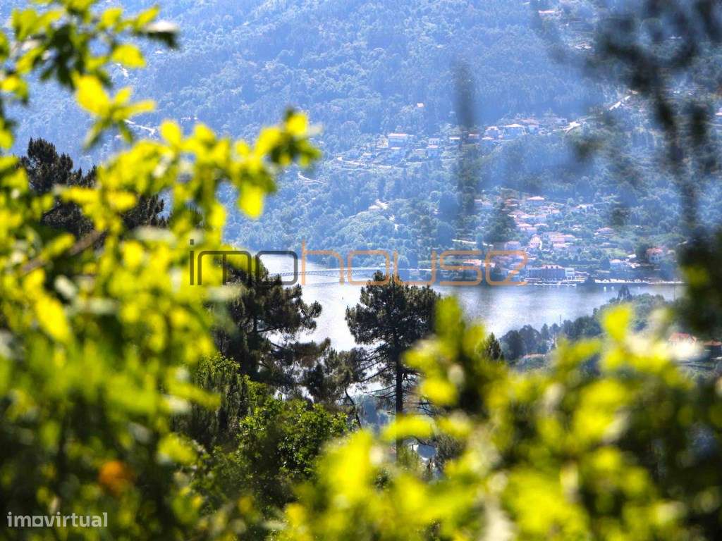 Quinta 2,6ha - Vista panorâmica e várias edificações-57