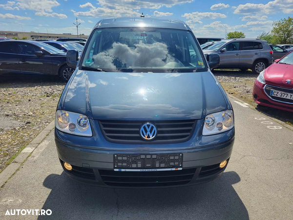 Volkswagen Caddy - 10