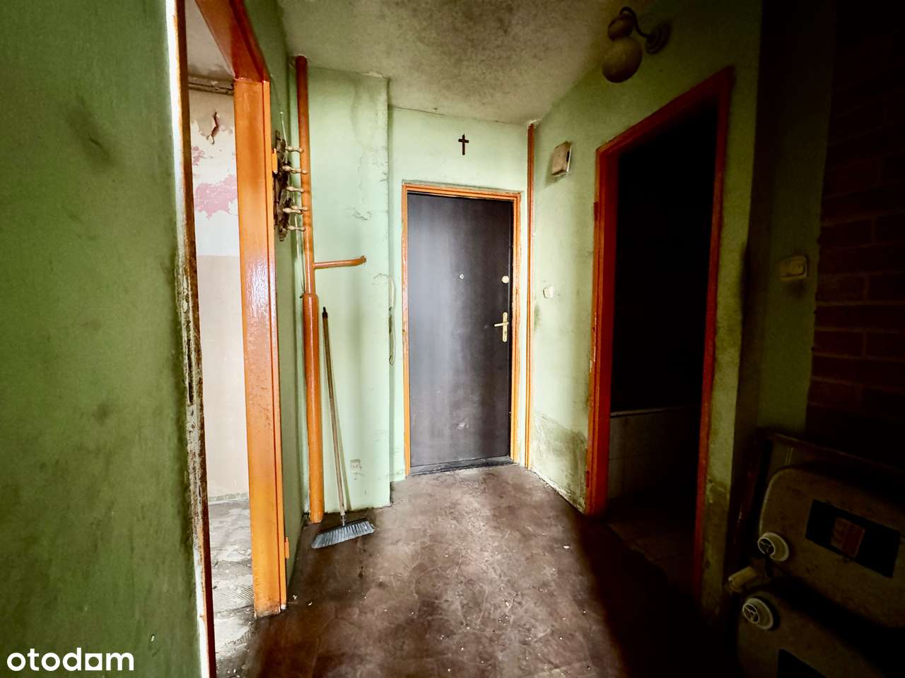 Kawalerka 27 m² | Os. Przyjaźni 9 | Do kapitalnego remontu | Wolna-6