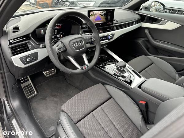 Audi A4 35 TFSI mHEV S Line S tronic - 12