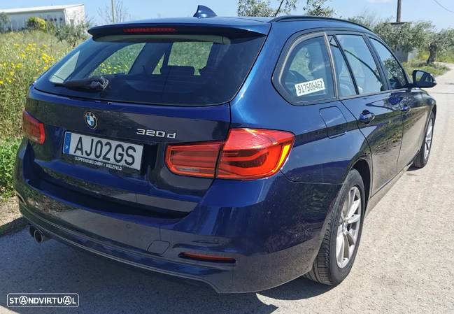 BMW 320 d Auto - 21