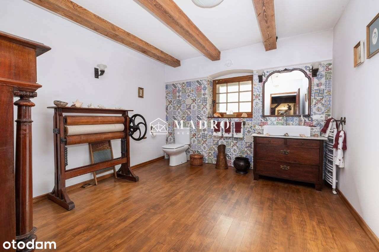 Dworek z prywatnym lasem, pomostem i stawem-14