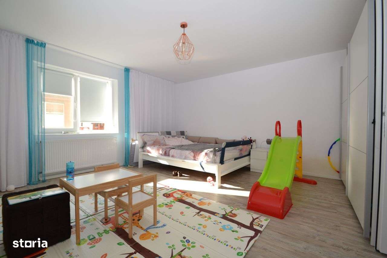 Casa cu teren de 5165 mp in Becicherecu Mic, la artera principala-13