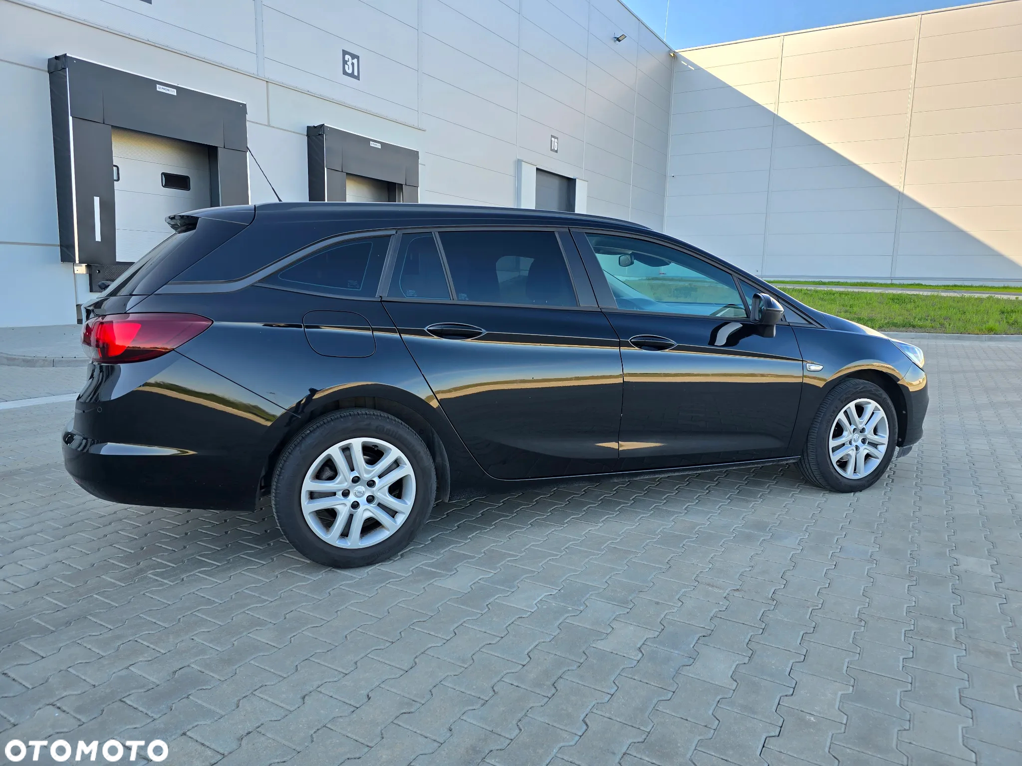 Opel Astra V 1.5 CDTI Elegance S&S - 4