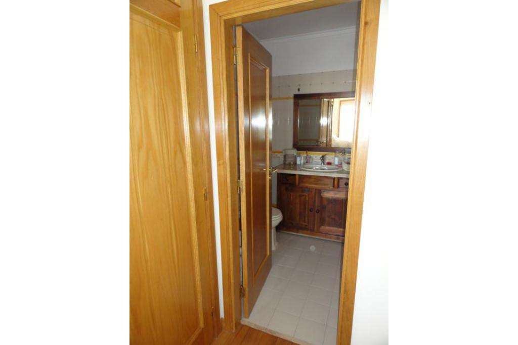 Apartamento T3 - abelheira - viana - Grande imagem: 5/6