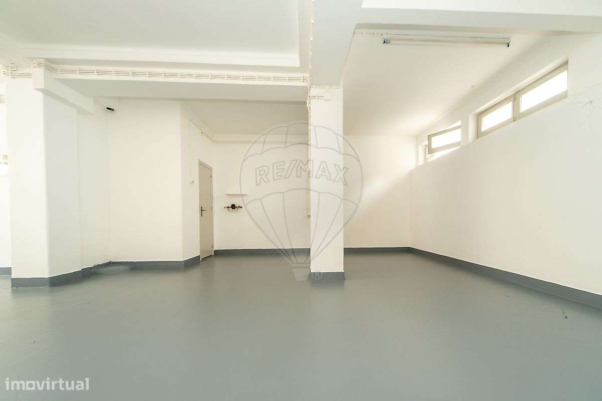 Loja  para arrendamento - Grande imagem: 2/6