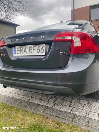 Volvo S60 D3 Momentum - 7