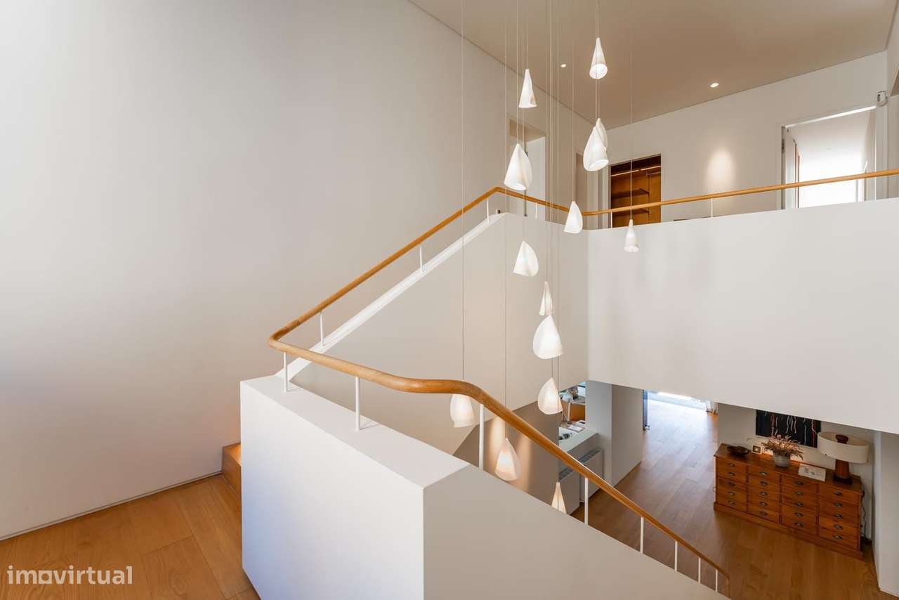 Moradia Isolada T7 com piscina, Santo Amaro de Oeiras, Oeiras - Grande imagem: 3/60