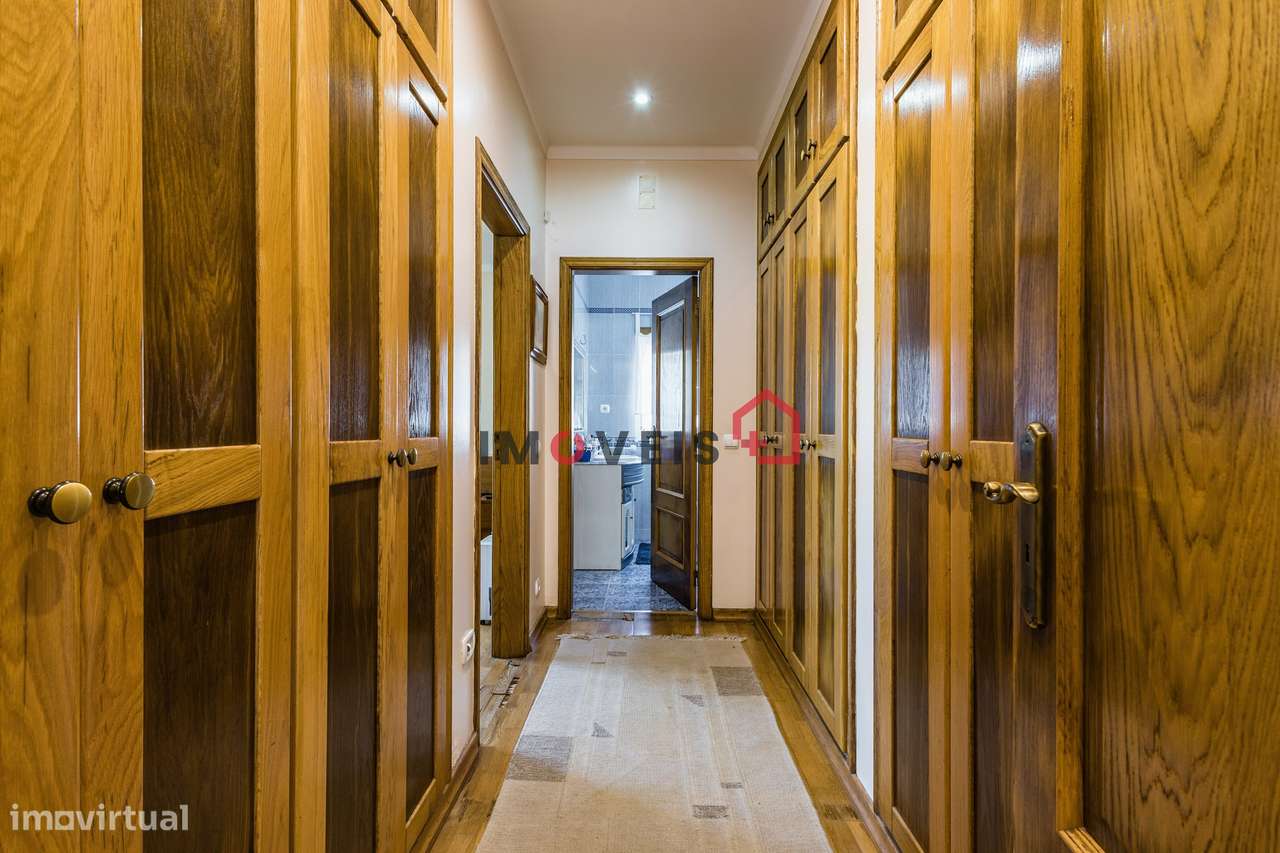 Moradia T5 - São Jorge-14