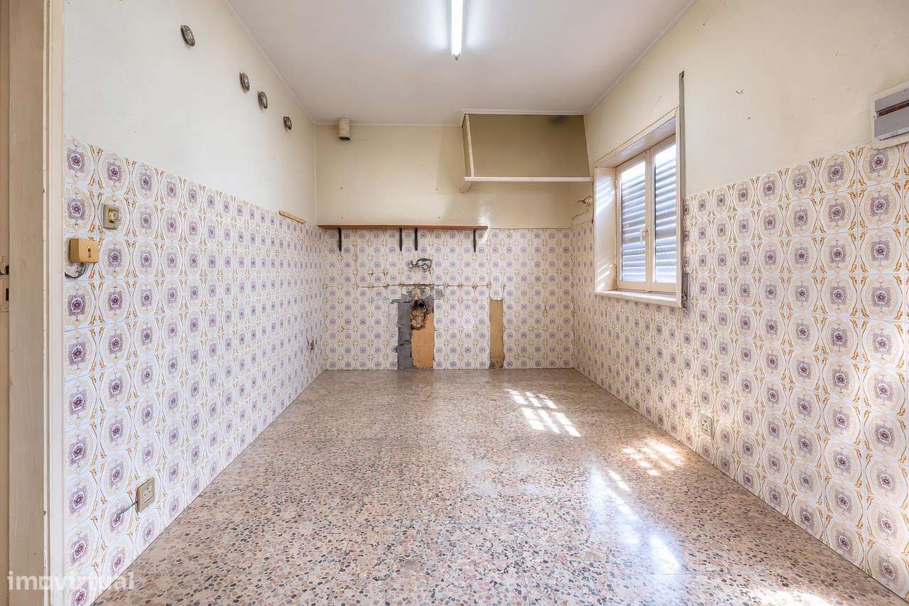 Moradia T3 com Excelente Espaço Exterior – Perafita, Matosinhos-14