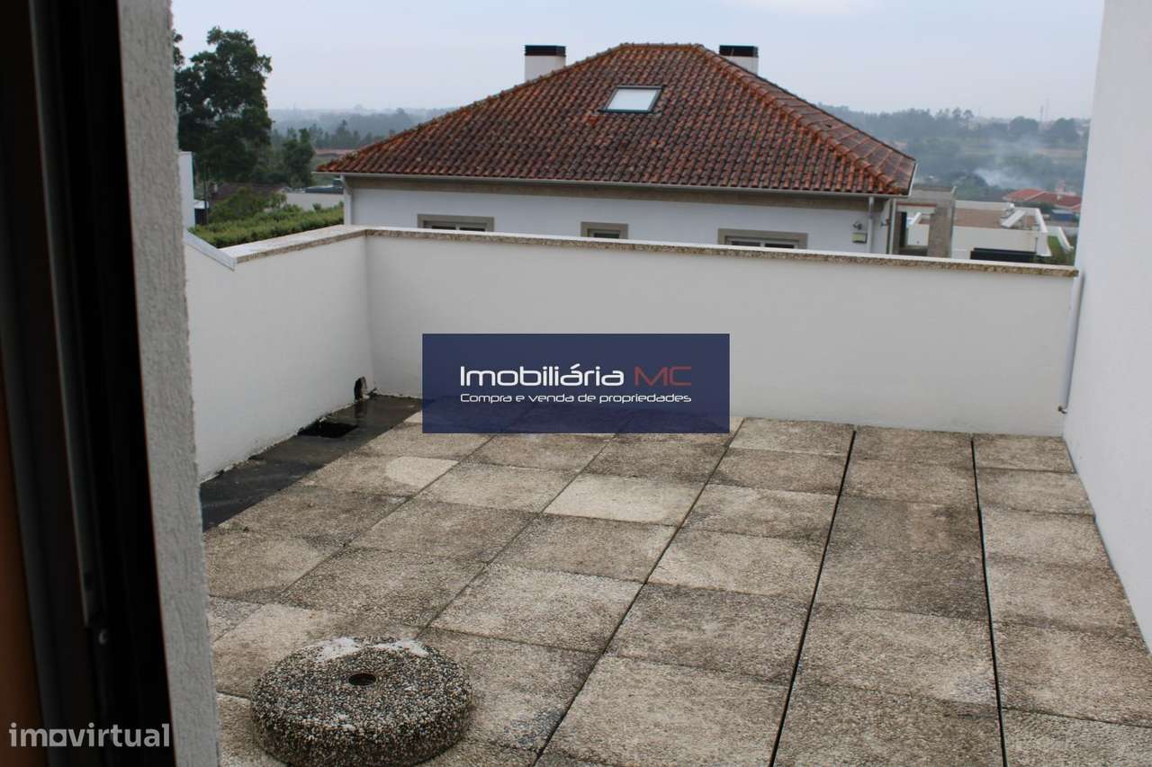 Moradia T3 em Perosinho-30