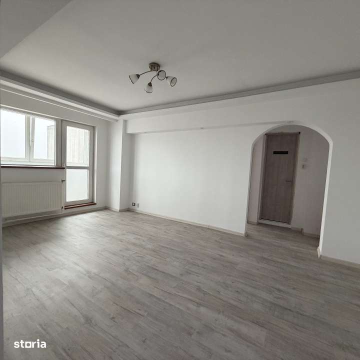 2 Camere | Renovat | Mihai Bravu | Calea Vitan | Bloc 1983 | Metrou 15'
