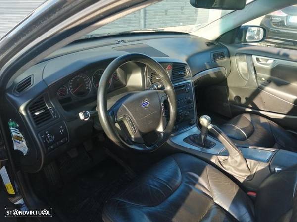 Volvo V70 2.0 T Nivel 3 - 9