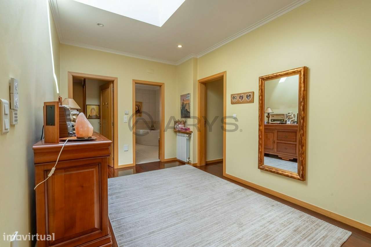 Moradia T3 + 1 Loureira Vila Verde - Grande imagem: 4/23