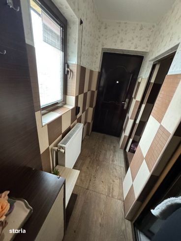 Vanzare 2 case si anexe, Urlati-6