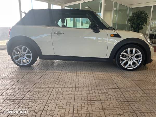 MINI Cabrio Cooper - 4