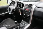 Suzuki Grand Vitara 2.0 Comfort - 17