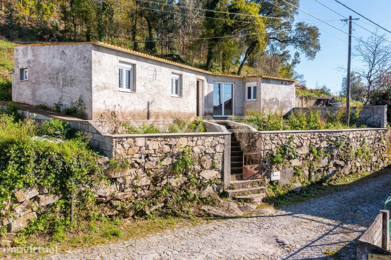 Moradia T2 Venda em Caldelas, Sequeiros e Paranhos,Amares - Grande imagem: 3/16