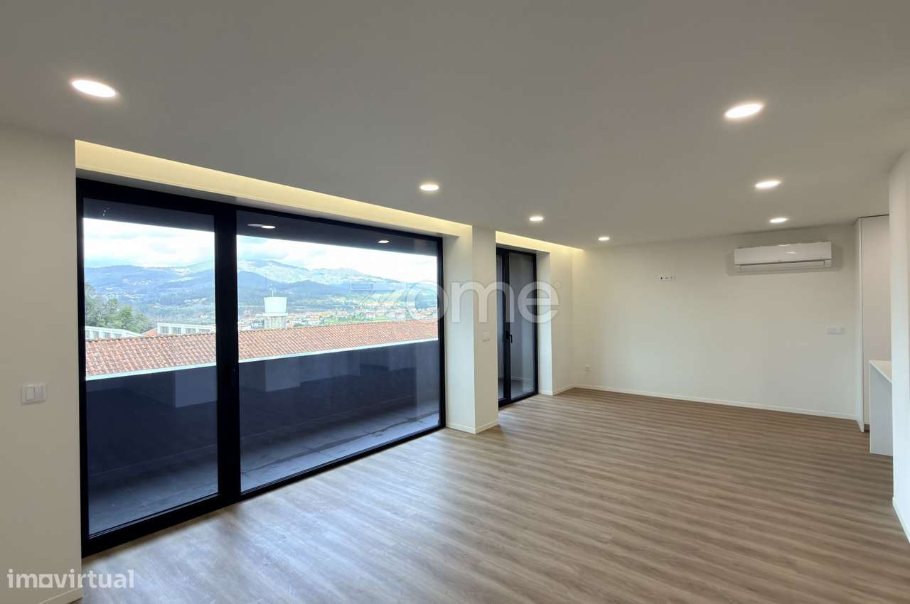 Apartamento T2 duplex novo com elevador e garagem em Ponte de Lima