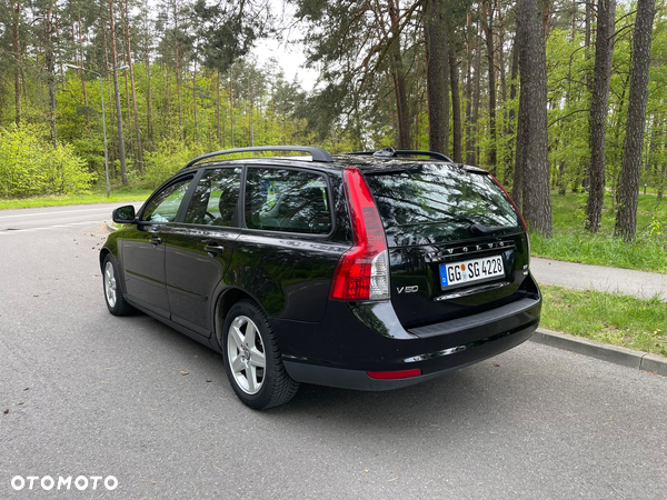 Volvo V50 1.8 Momentum - 3