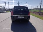 Opel Zafira 1.8 Cosmo EU5 - 4