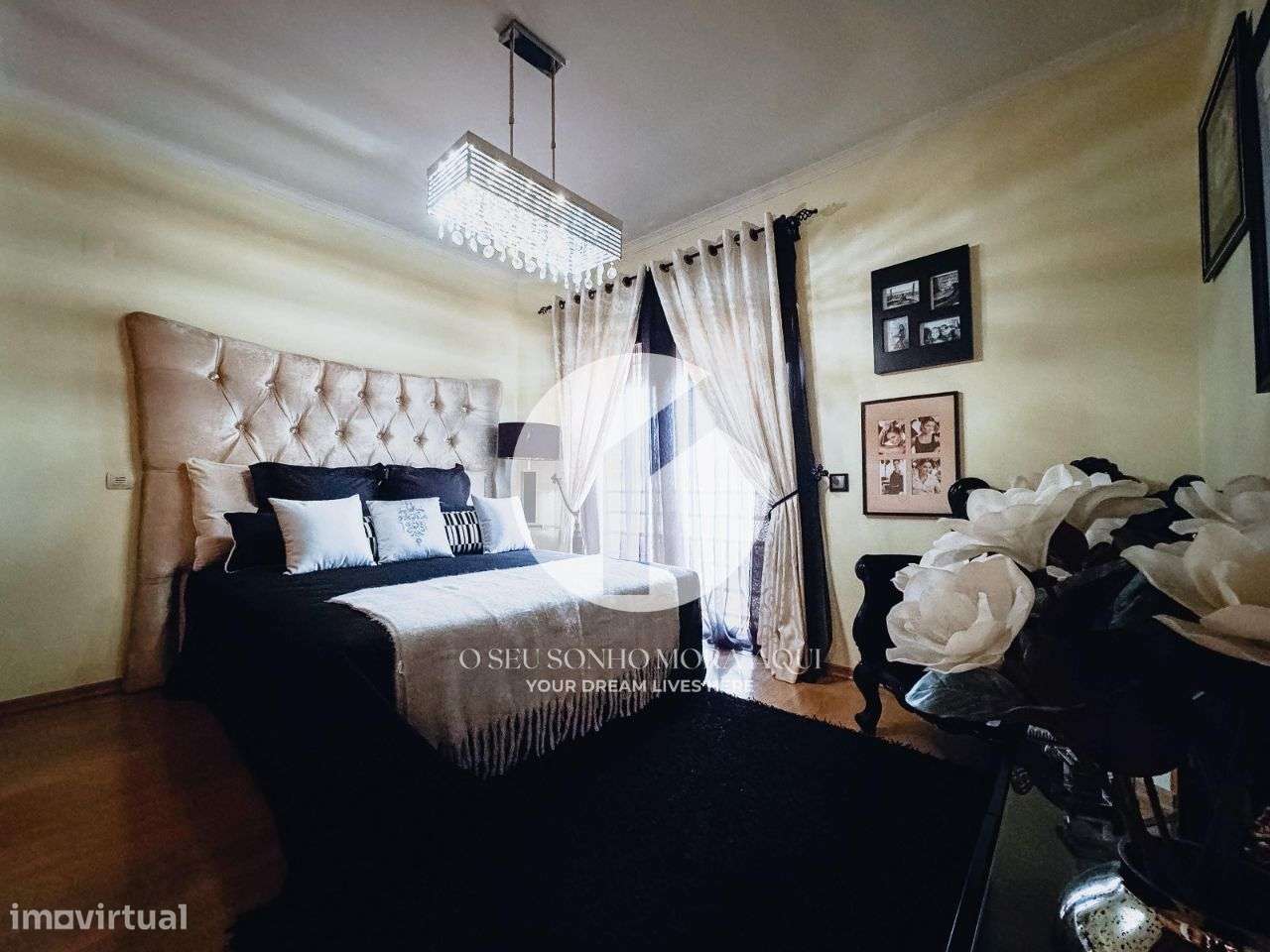 Moradia T4 de luxo mobiliada à venda em Olhão-24