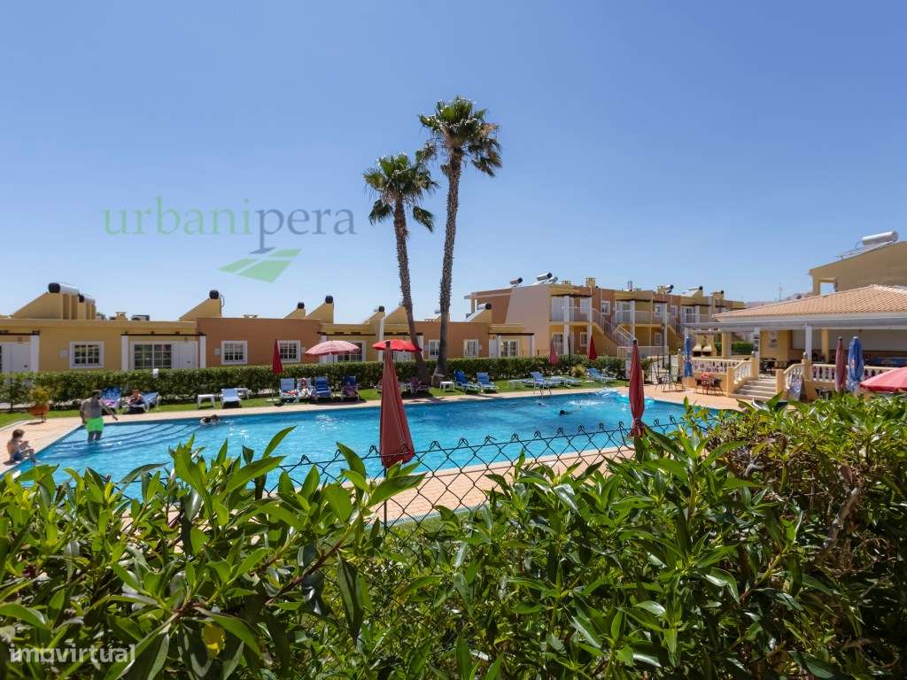 Apartamento T2 frente piscina-29