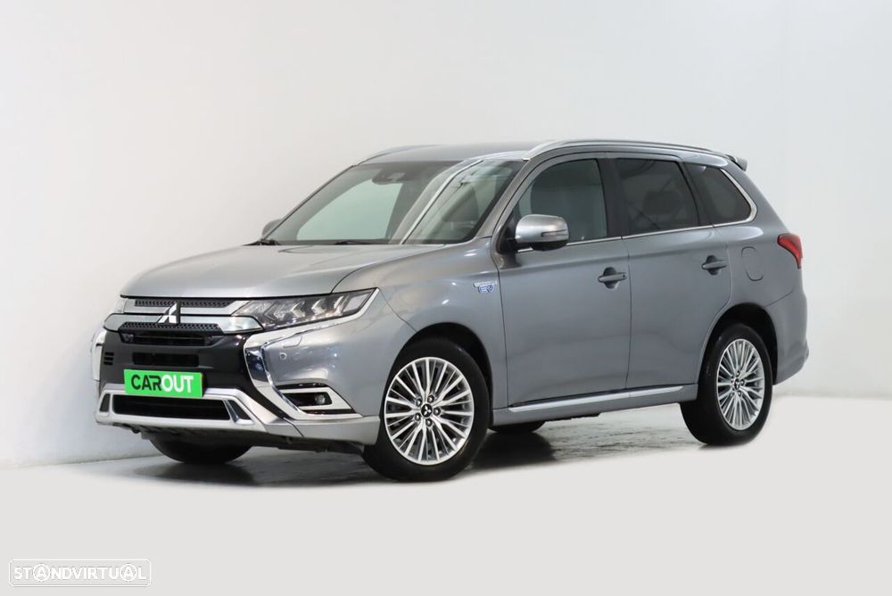 Usados Mitsubishi Outlander - 19 900 EUR, 150 002 km, 2019 - Standvirtual
