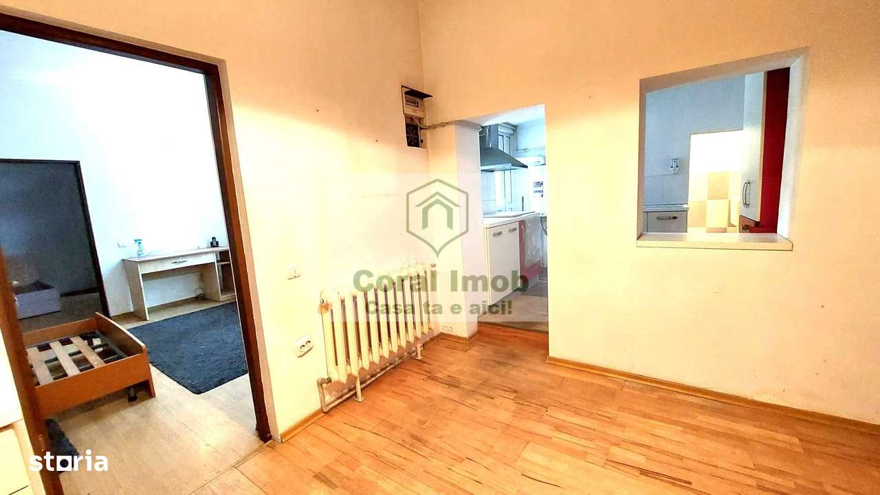 Casa de vanzare curte individuala, centrala, Lacul Tei!-3