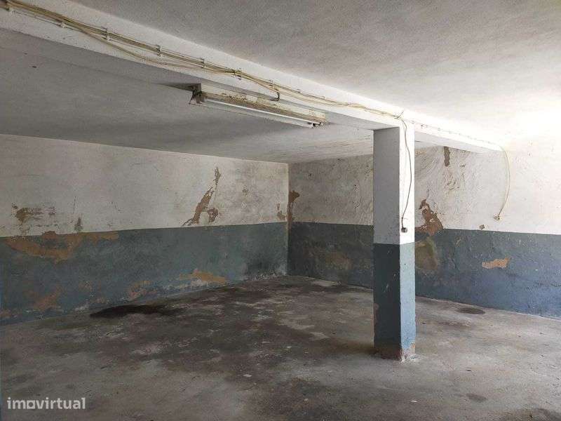 Garagem / Armazém 70m2 para arrendar - Grande imagem: 4/6