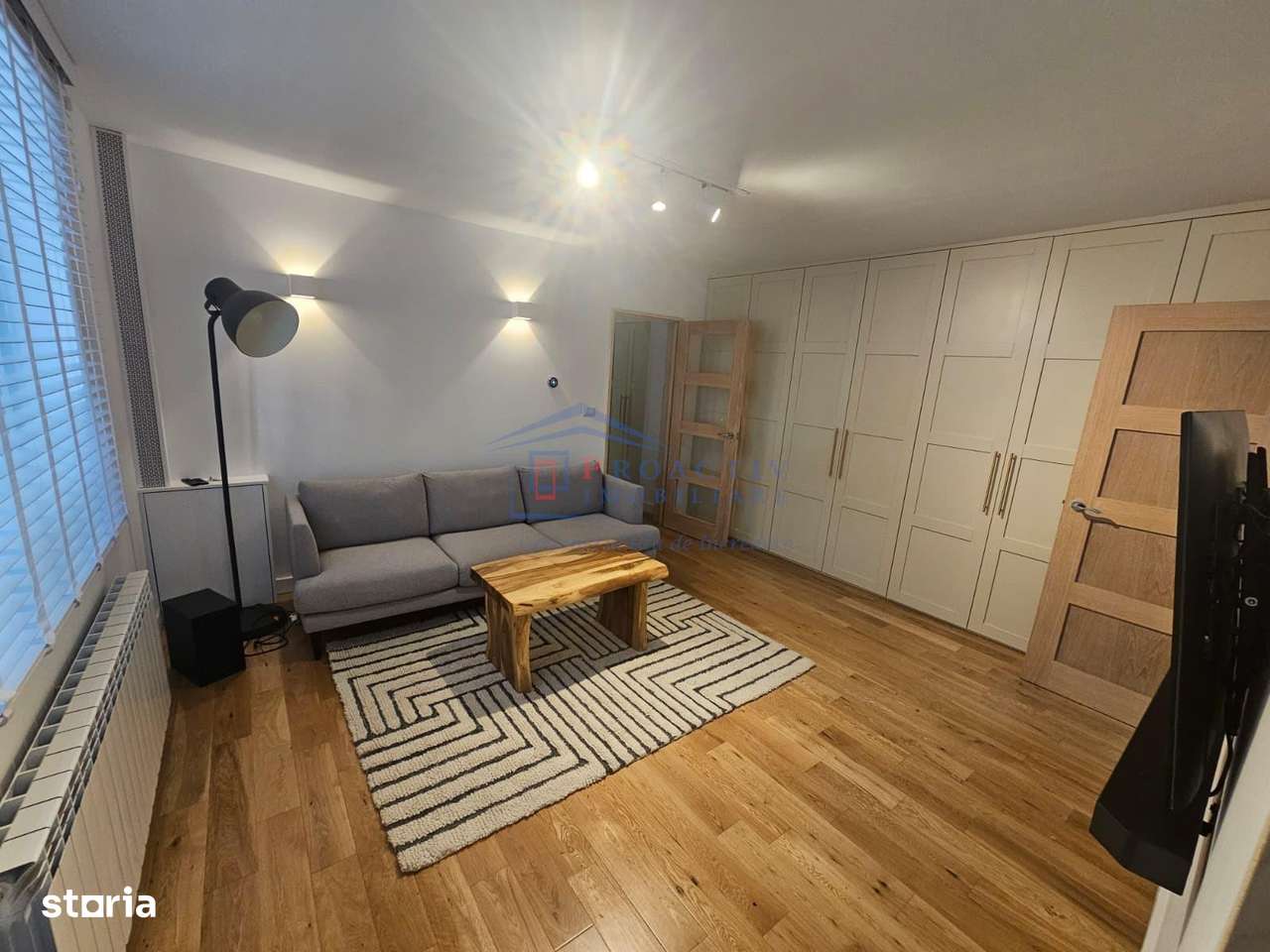 Apartament renovat | 2 dormitoare | Centru | 2c-7618-1