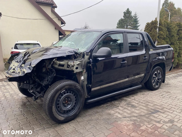 Volkswagen Amarok 3.0 V6 TDI 4Mot Dark Label - 10