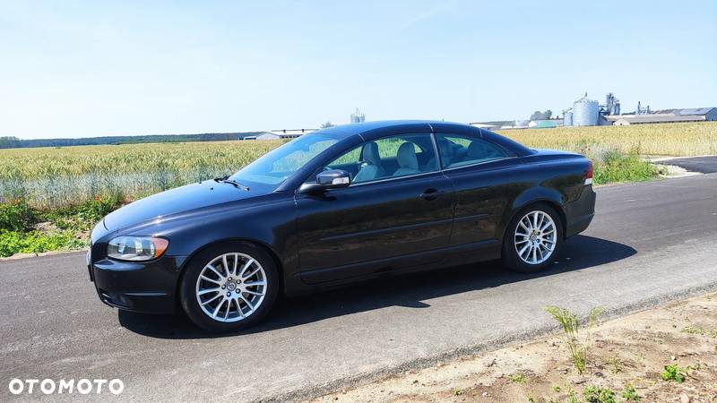 Volvo C70 2.0D Momentum - 1