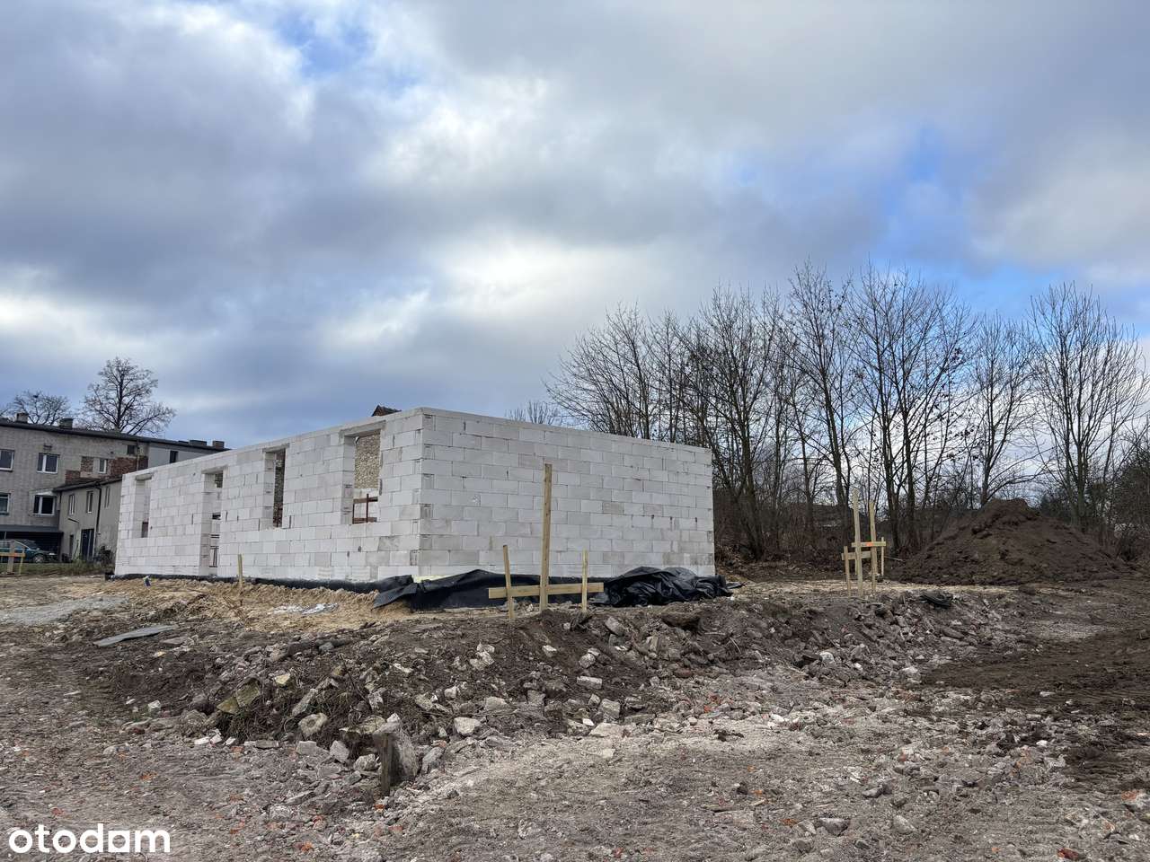 Dom wolnostojący Sączów - Pełny obrazek: 3/4