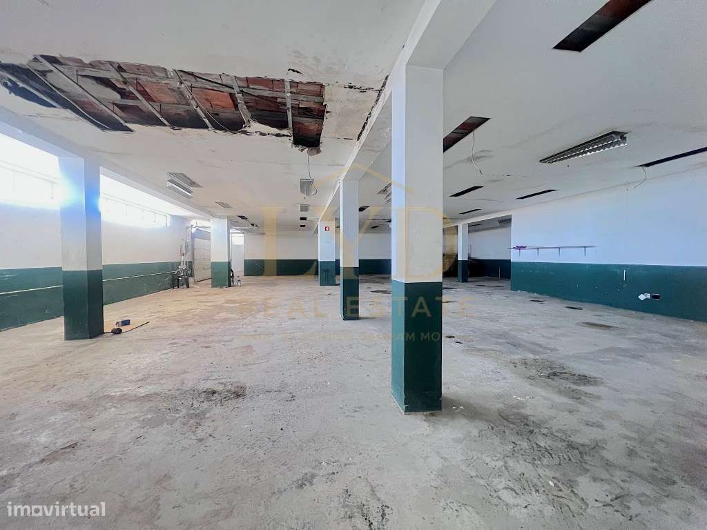 Espaço de Arrecadação e Arrumos com 570 m² em Penamaior, Paços de F...-5