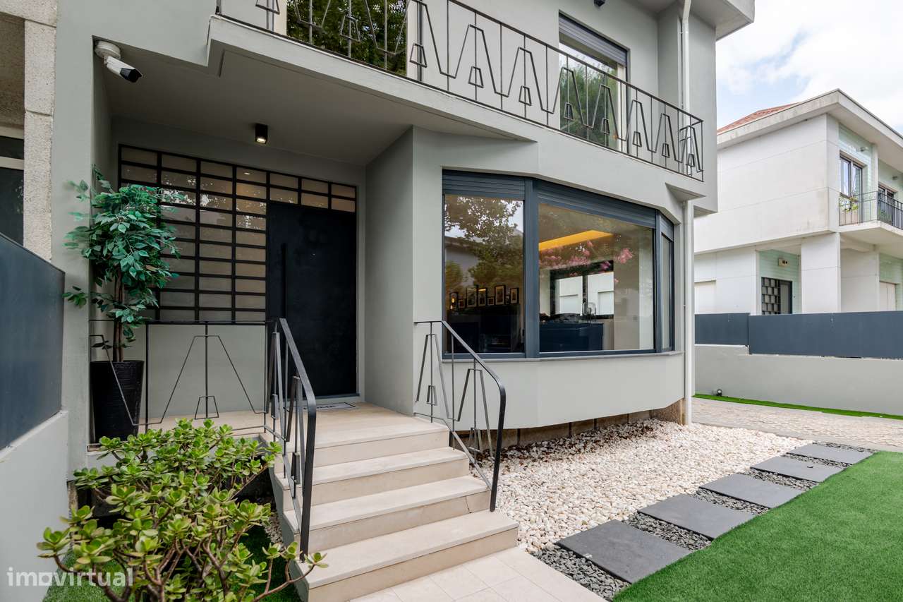 Moradia V4 em Braga,c/Suíte,Terraços e Garagem-23