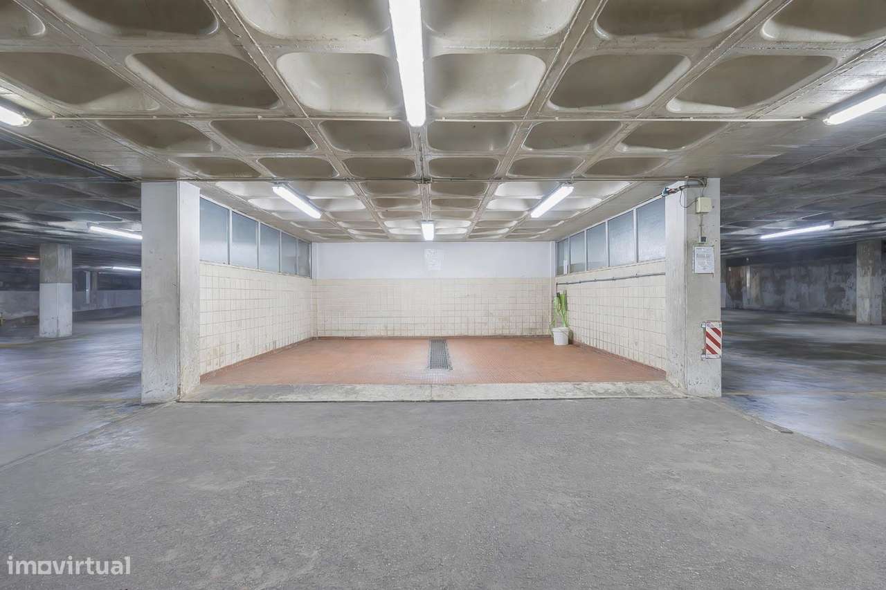 Apartamento T3 Totalmente Renovado em Gueifães – Excelente...-29