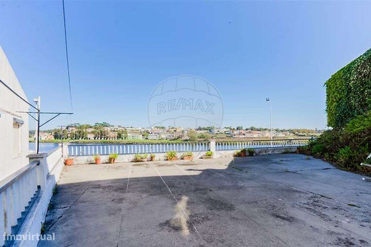 Moradia T4 para venda-27