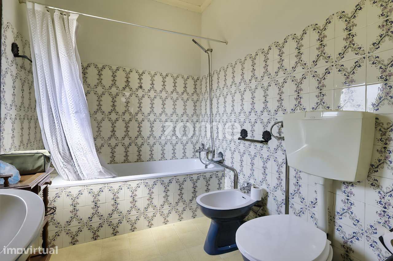 Moradia c/9 divisões, vinha e armazém em Lugar de São Gonçalo, Fava...-14