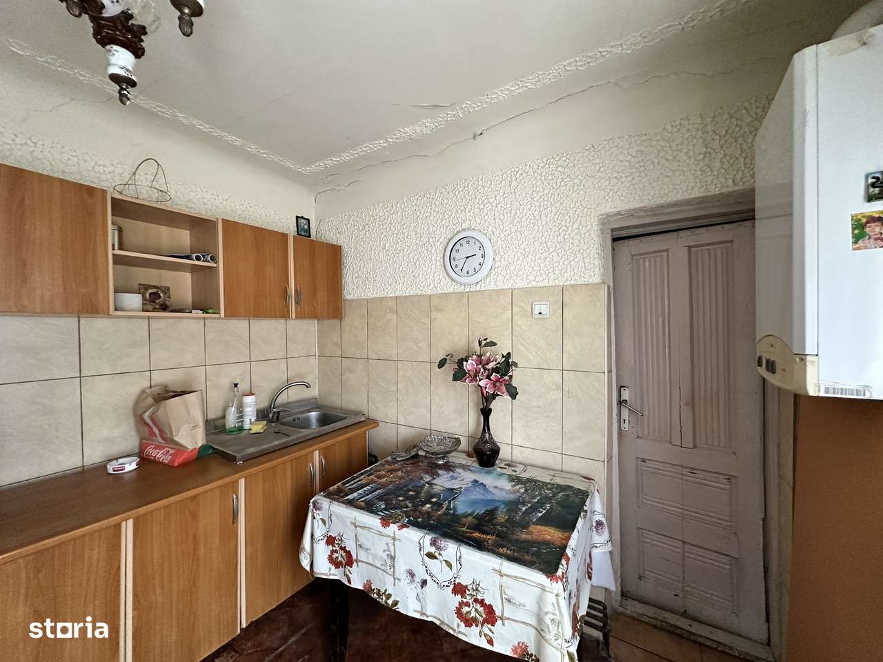 Casa de vanzare zona Mihai Bravu-5