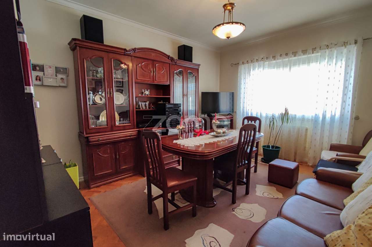 Andar de Moradia T2 em Caneças - Grande imagem: 3/25