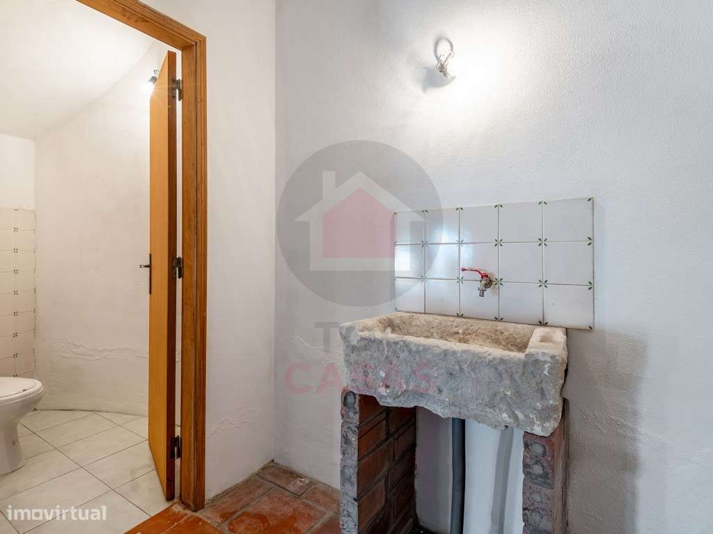 Moradia com Carácter e Encanto com Vista para a Lagoa de Óbidos-39