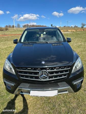 Mercedes-Benz ML 350 BlueTec 4MATIC Aut - 3